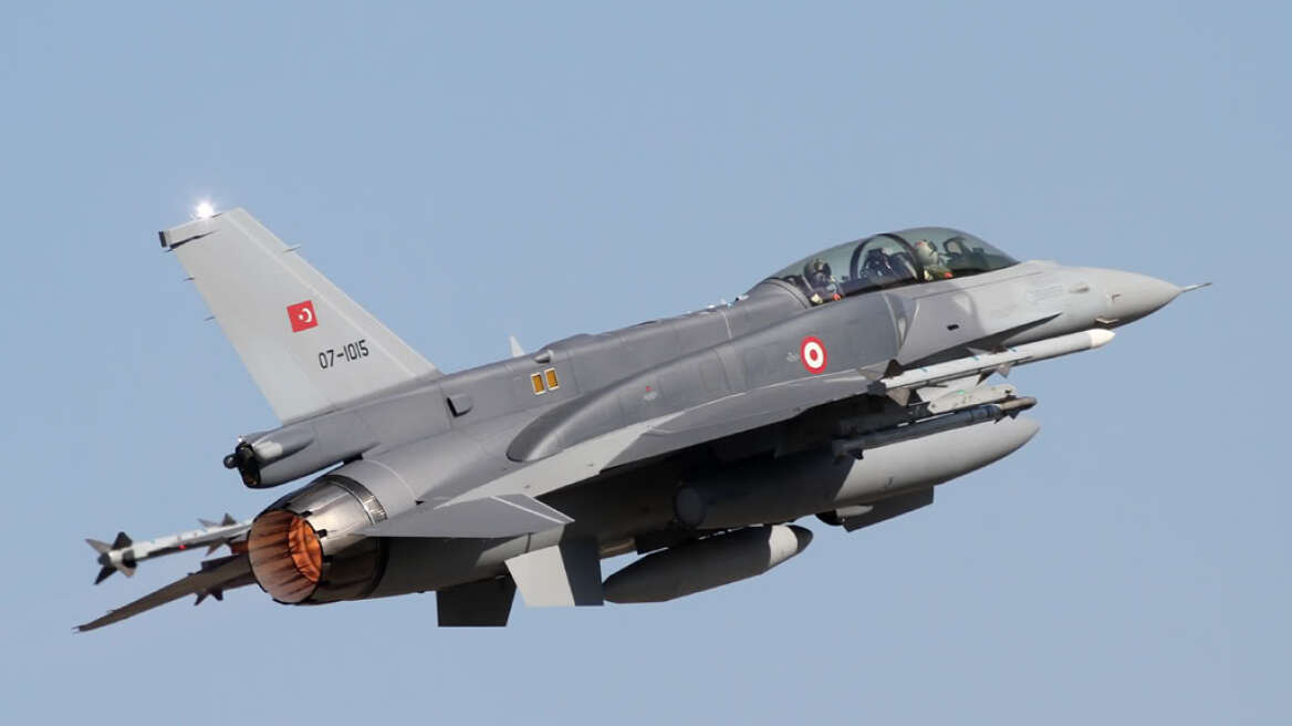 Τουρκικό F16 καταδίωξε αεροσκάφος της ΥΠΑ πάνω από τα Ψαρά!